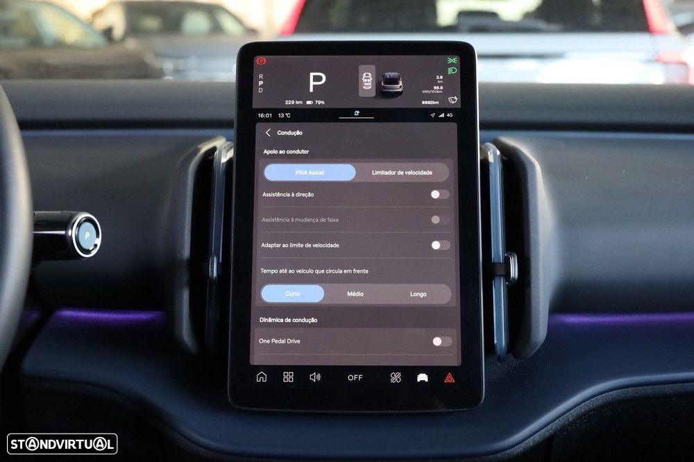 Volvo EX30 51 kWh Single Motor Plus - 24