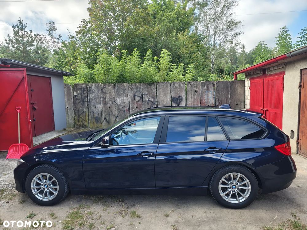 BMW Seria 3 316d - 13