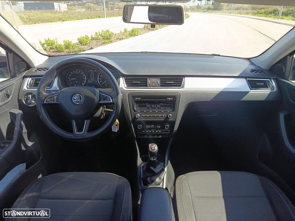 Skoda Rapid Spaceback 1.6 TDi Elegance - 14