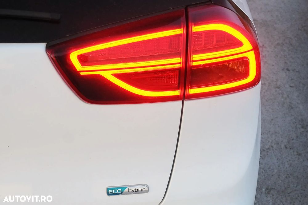 Kia Niro 1.6 GDI HEV 2WD OPF Aut. Spirit - 25