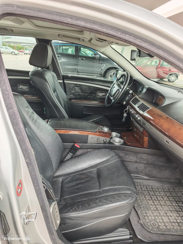 BMW 730 d - 11