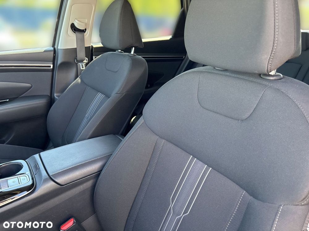 Hyundai Tucson 1.6 T-GDi HEV Smart 2WD - 11