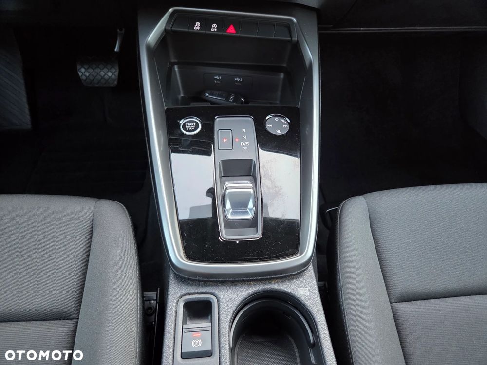 Audi A3 Sportback 2.0 TDI S tronic sport - 15
