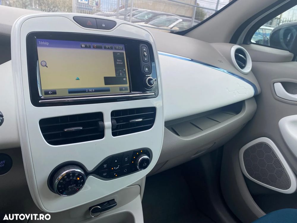 Renault ZOE - 21