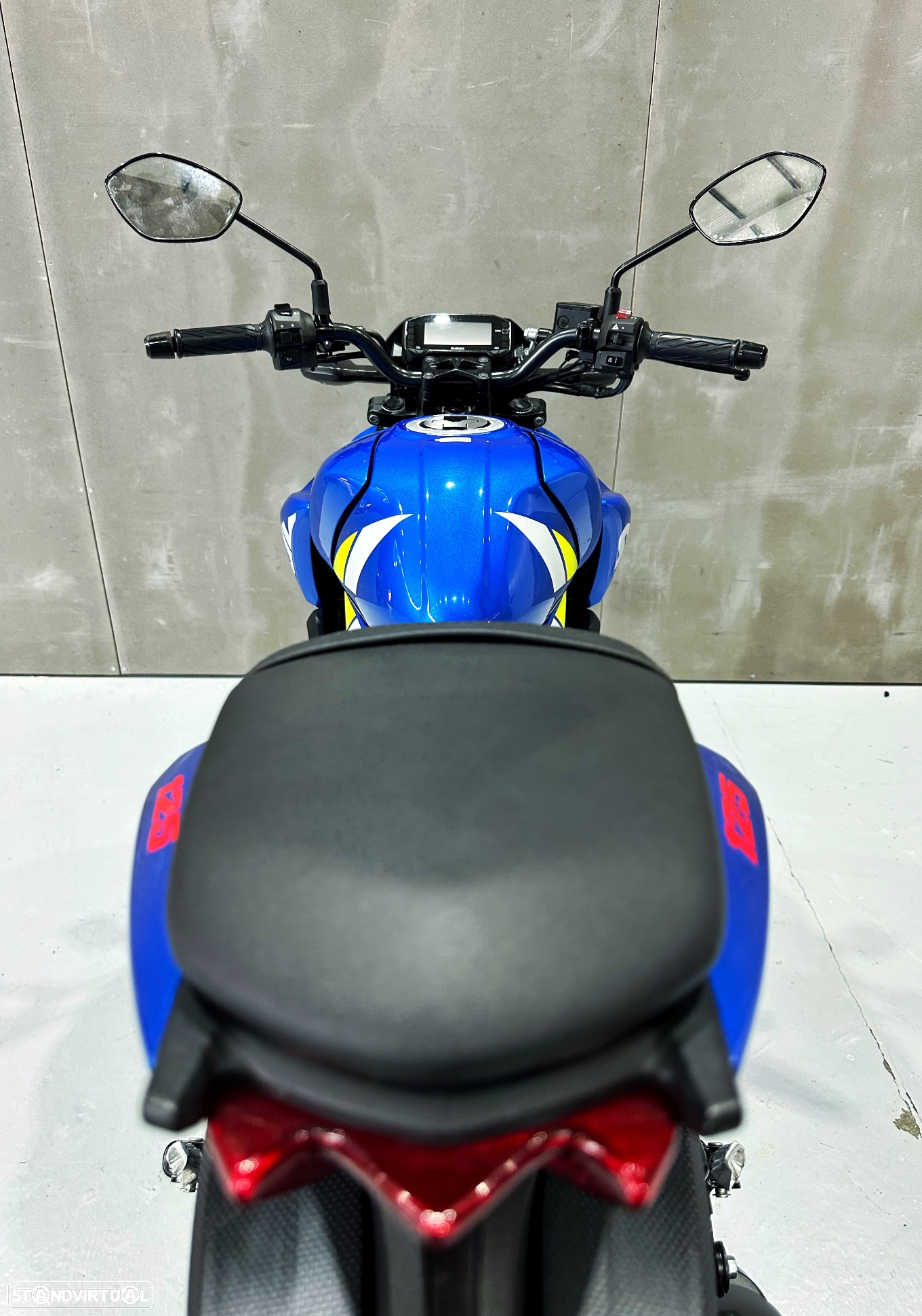 Suzuki GSX 125 S - 13