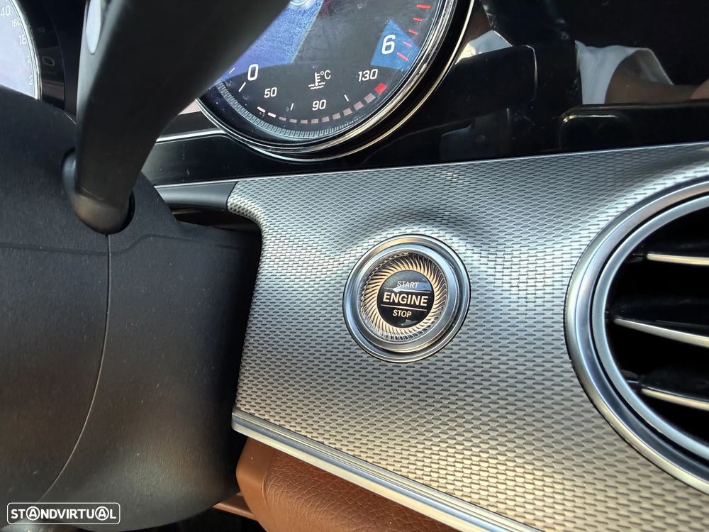 Mercedes-Benz E 220 d AMG - 37