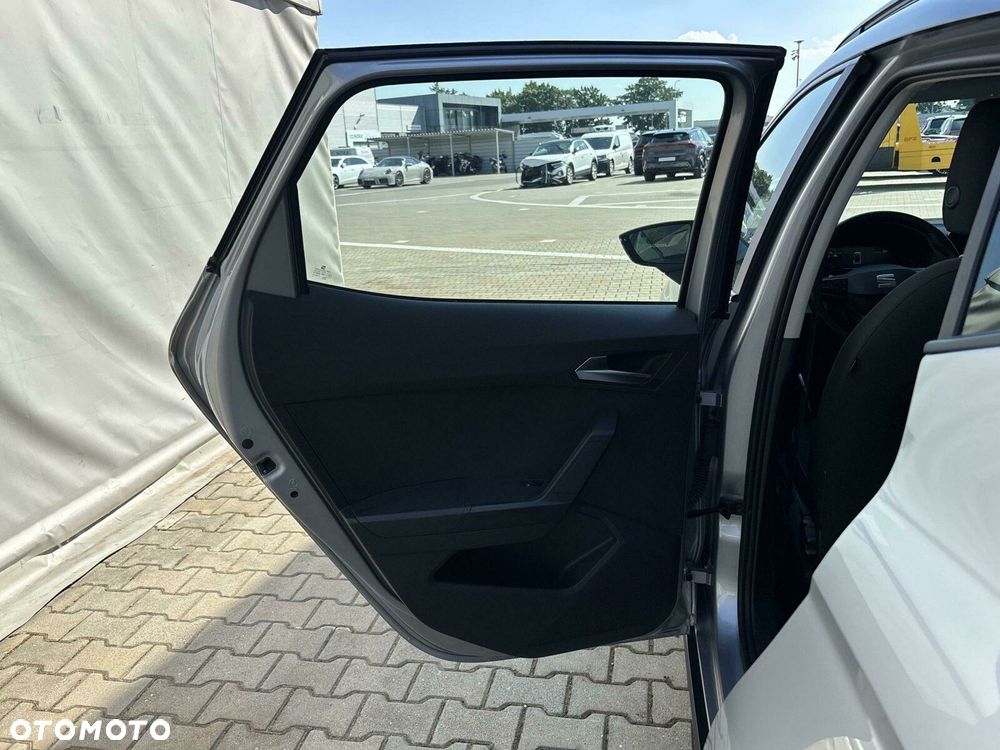 Seat Arona - 12