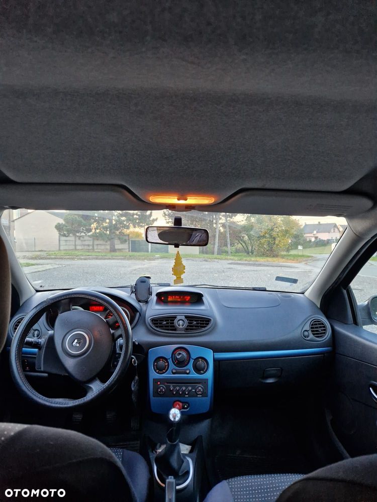 Renault Clio 1.2 16V Extreme - 12