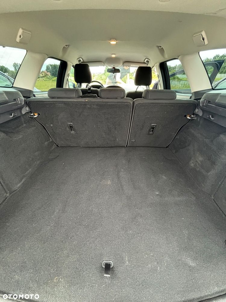 Ford Focus - 16