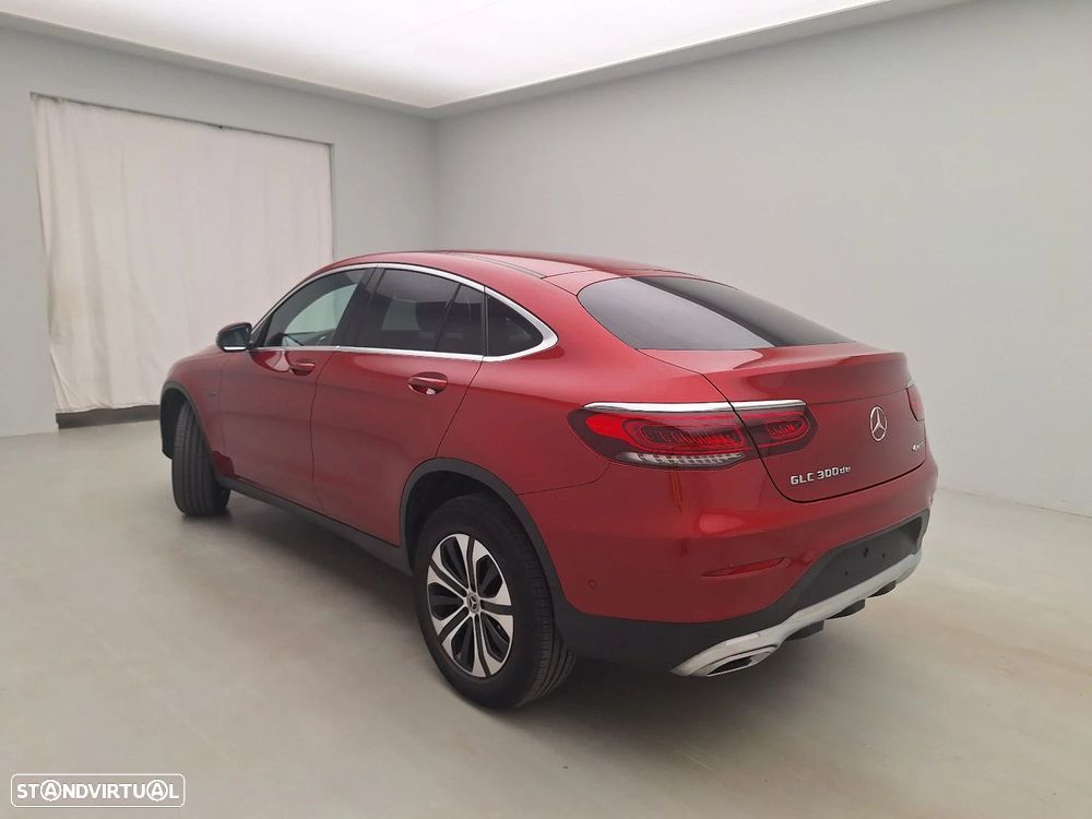 Mercedes-Benz GLC 300 e 4Matic - 2