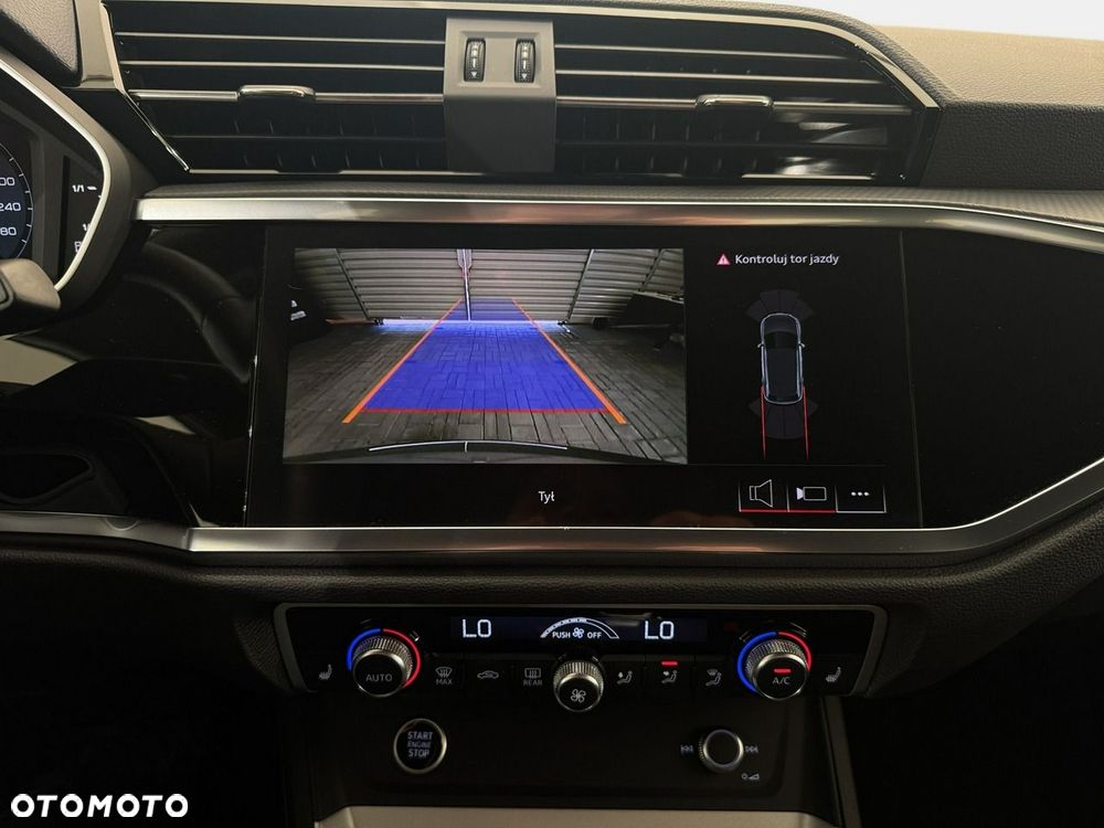 Audi Q3 - 21