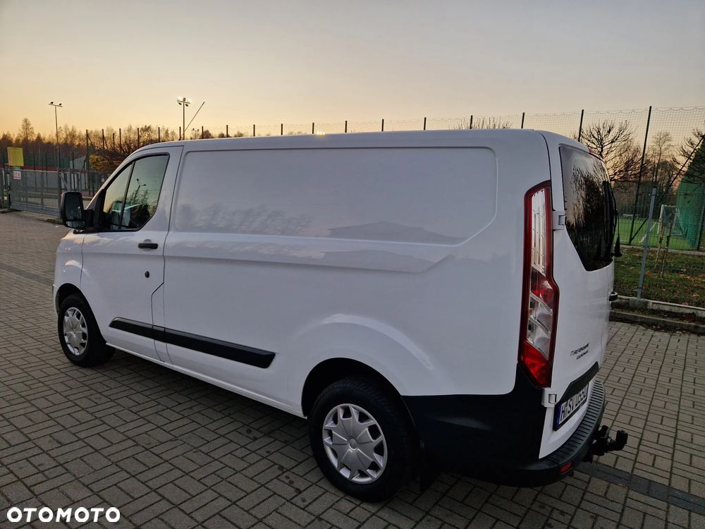 Ford Transit Custom - 9