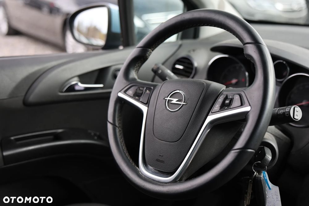 Opel Meriva 1.4 Design Edition - 8