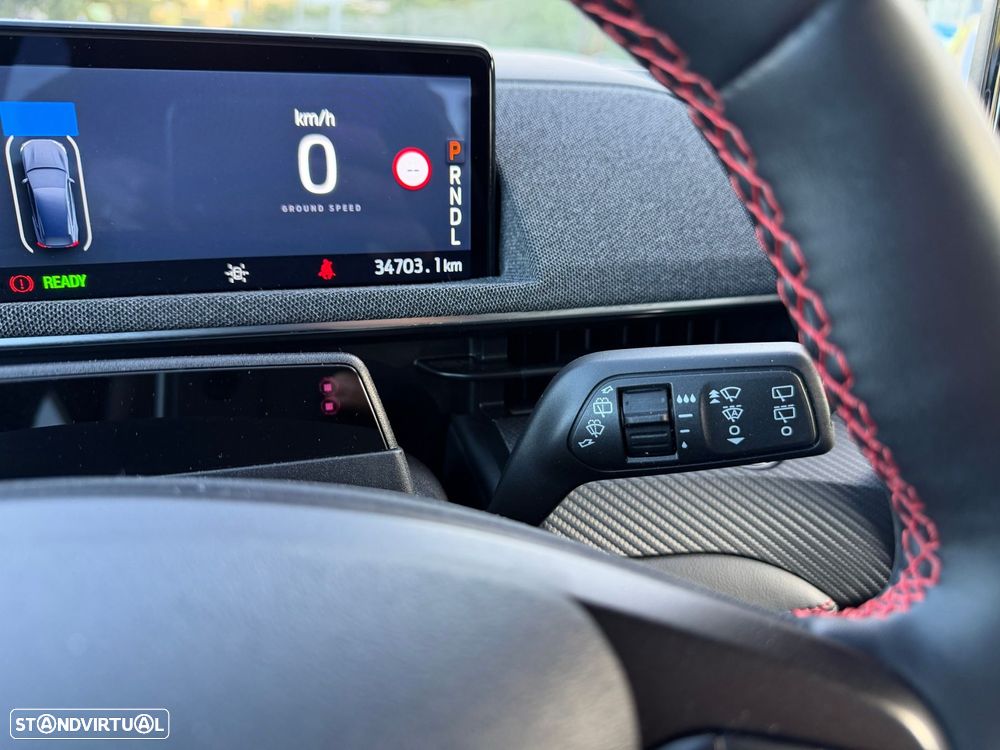 Ford Mustang Mach-E 75.7 kWh Premium AWD - 25