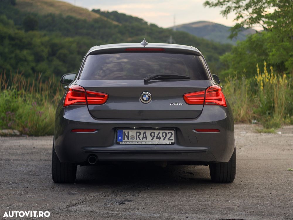 BMW Seria 1 - 11