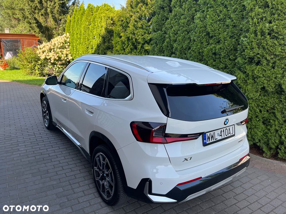 BMW X1 - 11