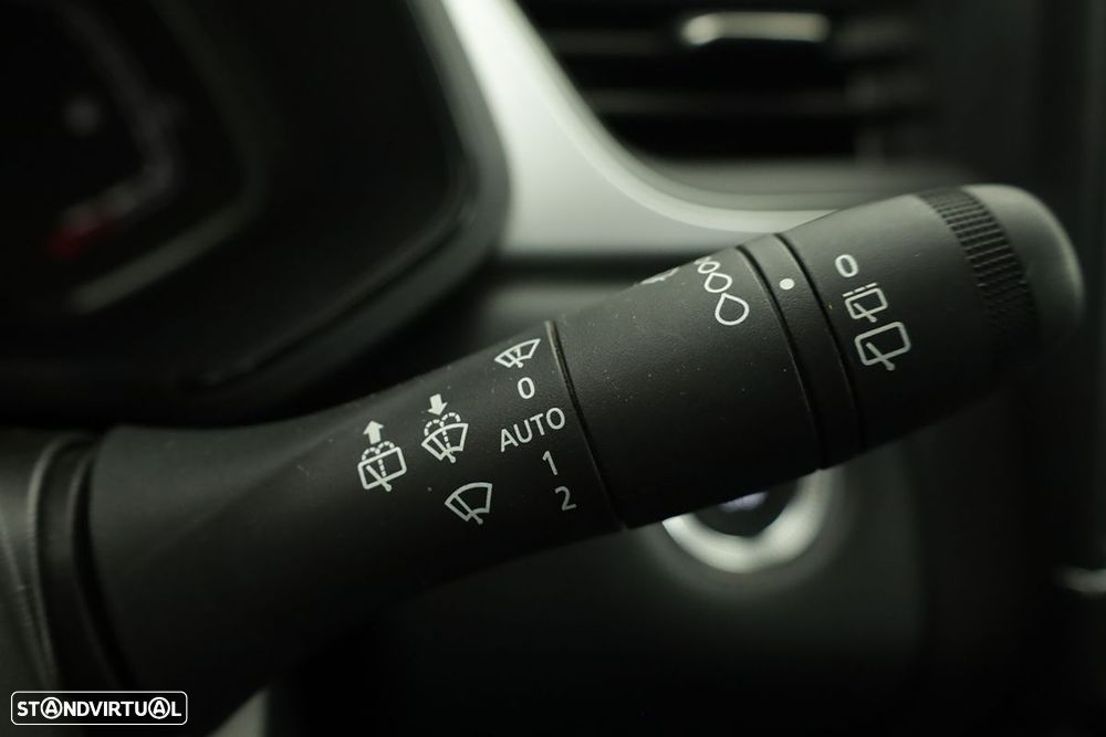 Renault Captur 1.0 TCe Techno Bi-Fuel - 17