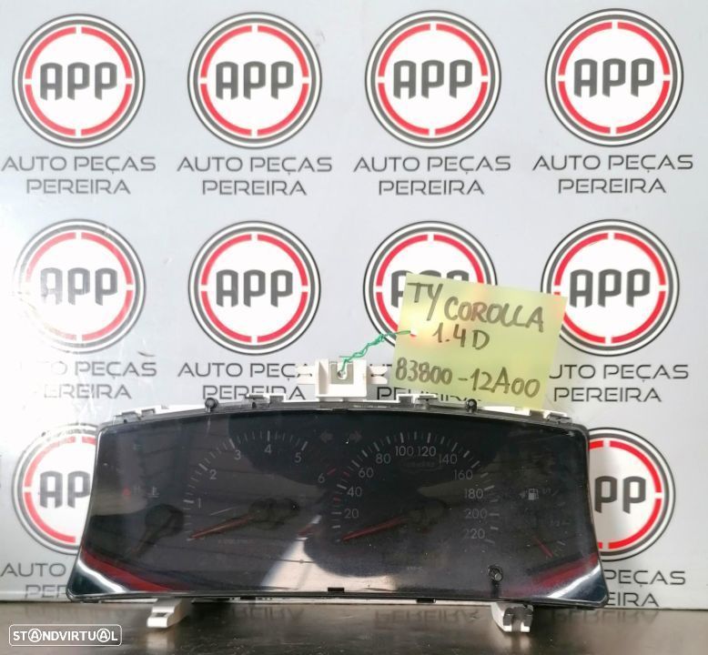 Quadrante Toyota Corolla E12 D4D referência 83800-12A00. - 1