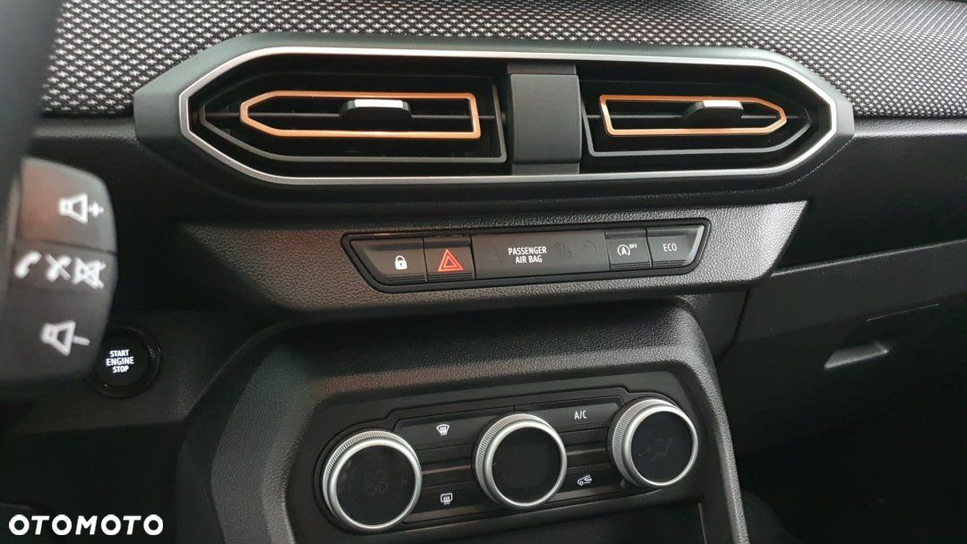 Dacia Sandero - 14