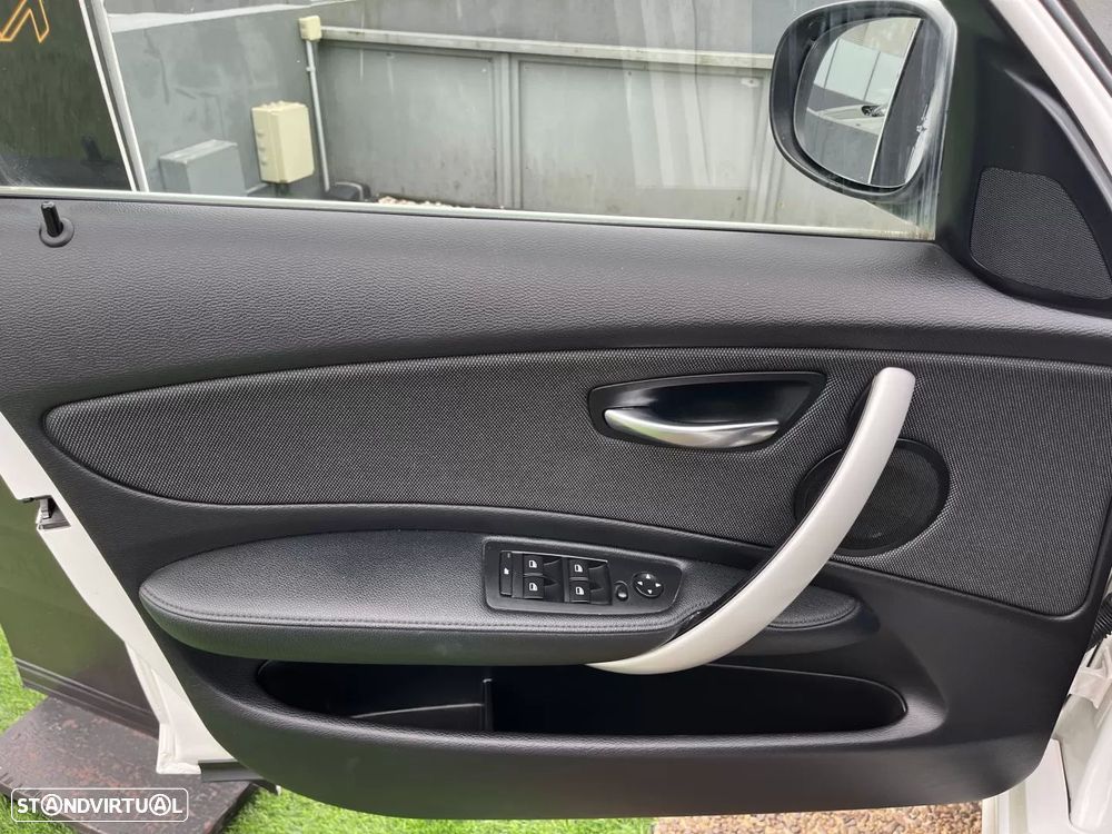 BMW 118 d DPF Edition Sport - 26