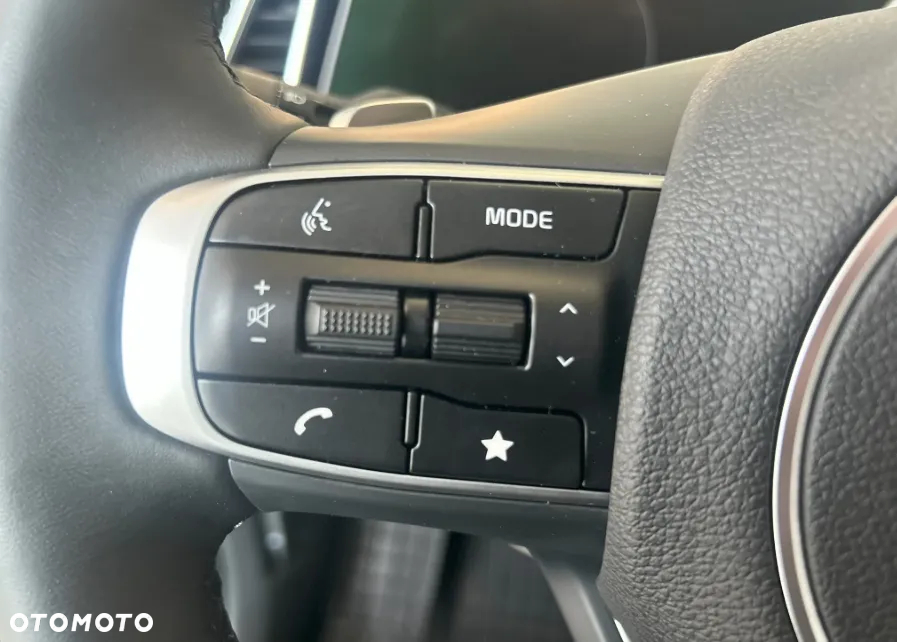 Kia Sportage 1.6 T-GDI HEV Business Line 2WD - 15