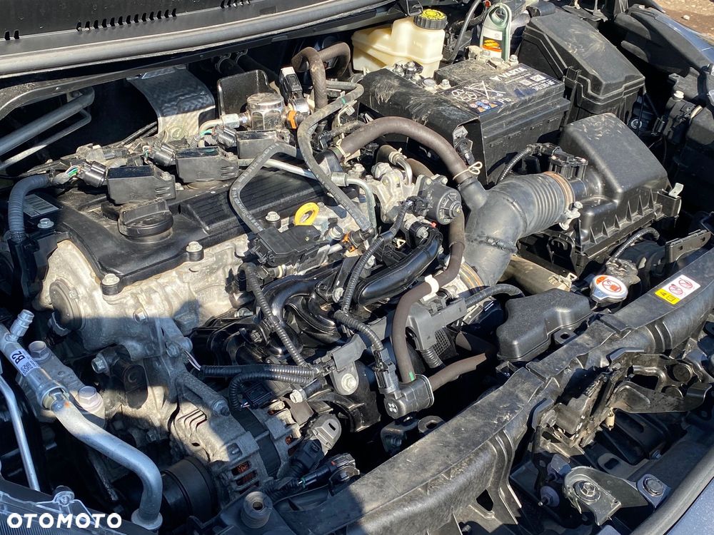 Toyota Yaris 1.5 Active - 12