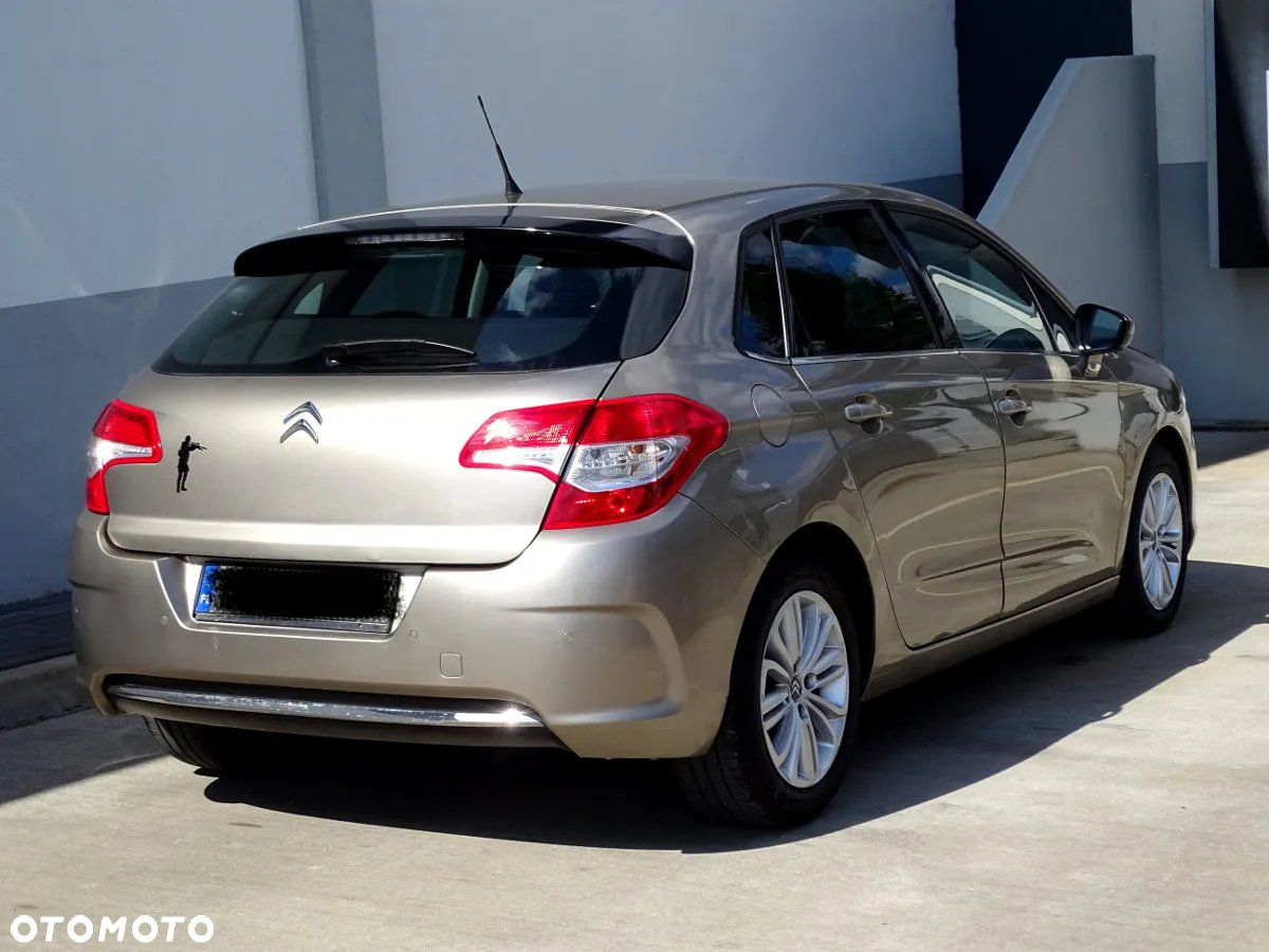 Citroën C4 1.6 HDi Attraction - 4