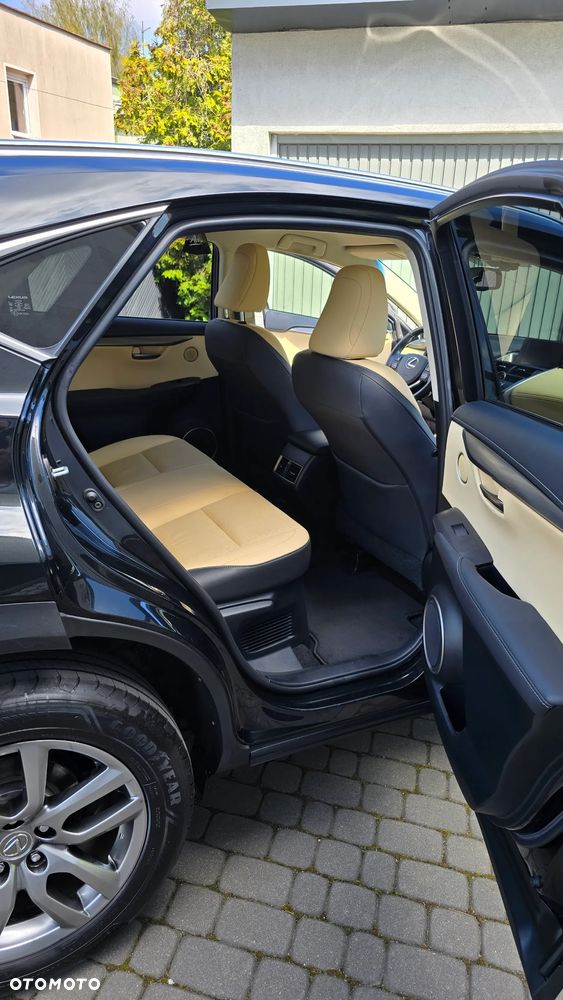 Lexus NX 200t Comfort AWD - 12