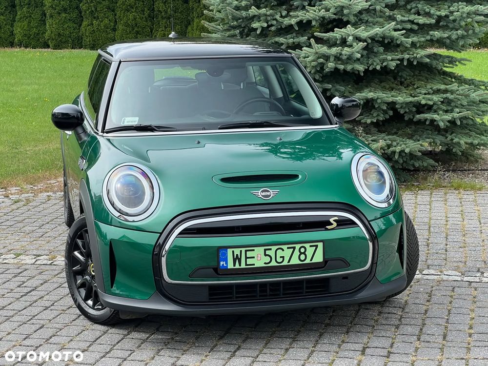 MINI Cooper SE Classic Trim - 5
