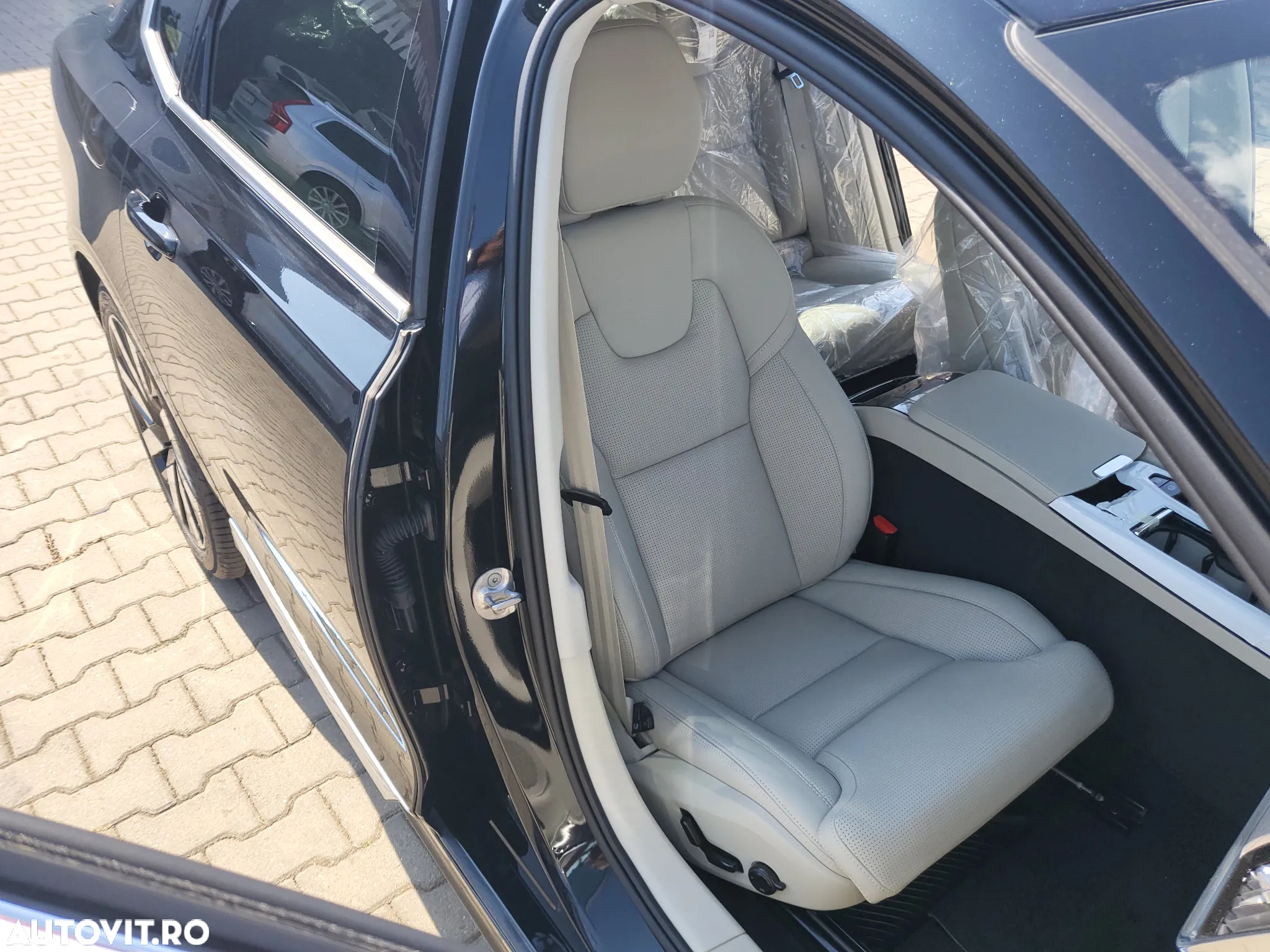 Volvo S90 Recharge T8 AWD Plus Bright - 19