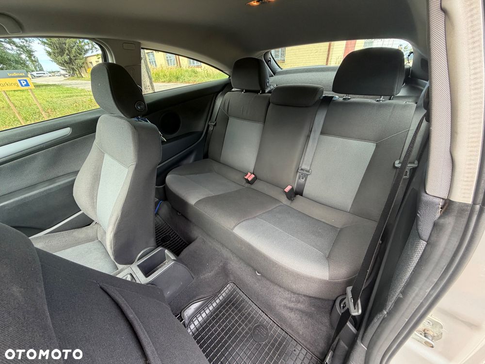 Opel Astra 1.8 - 17