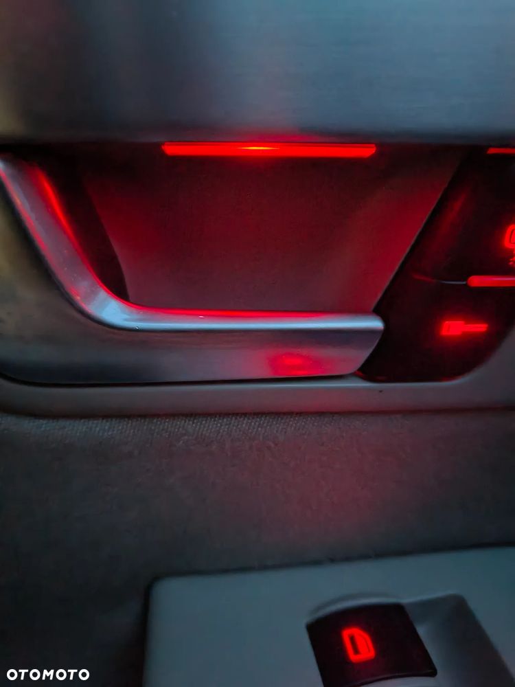 Audi A4 Avant - 7