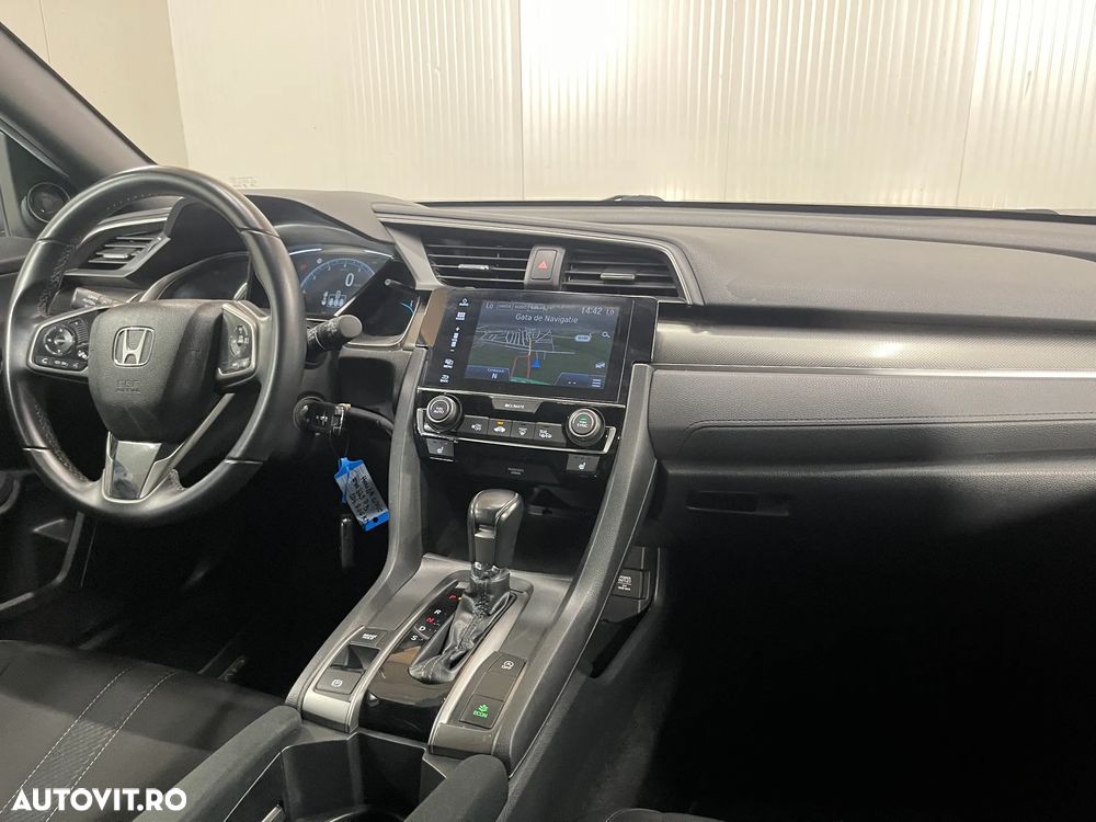 Honda Civic 1.0 VTEC Turbo CVT Elegance - 8