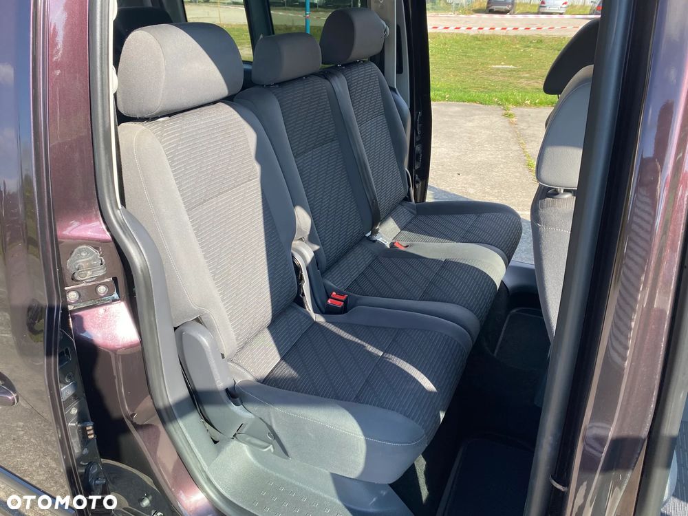 Volkswagen Caddy - 11
