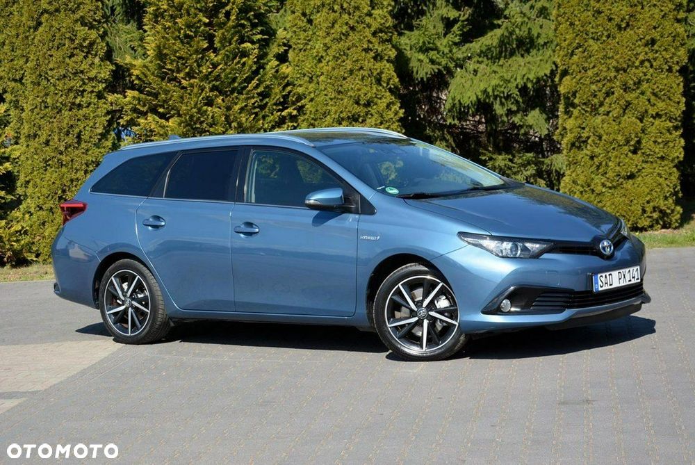 Toyota Auris Hybrid 135 Premium - 3
