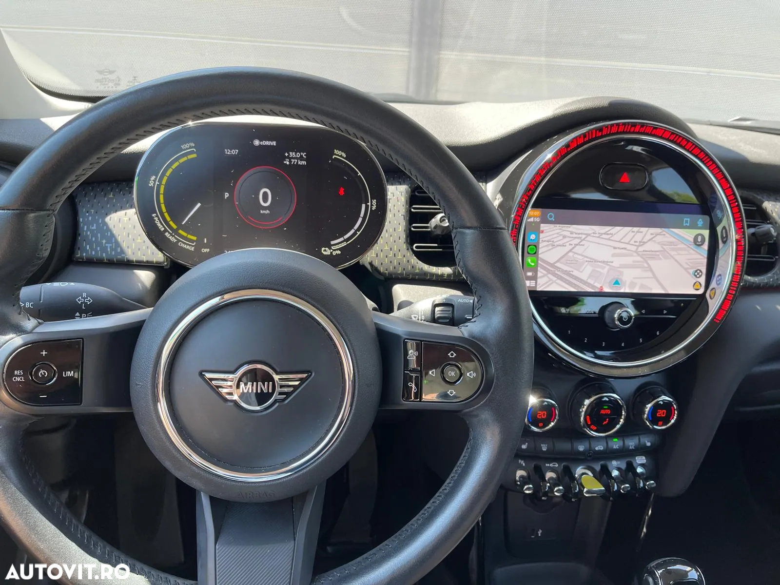 Mini Cooper SE Standard - 12