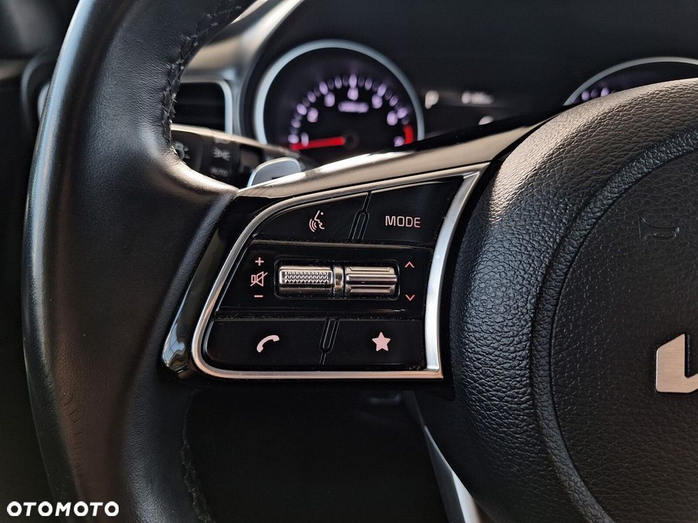 Kia Ceed 1.5 T-GDI M DCT - 35