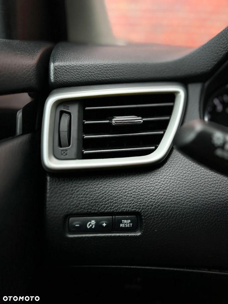 Nissan Qashqai - 26