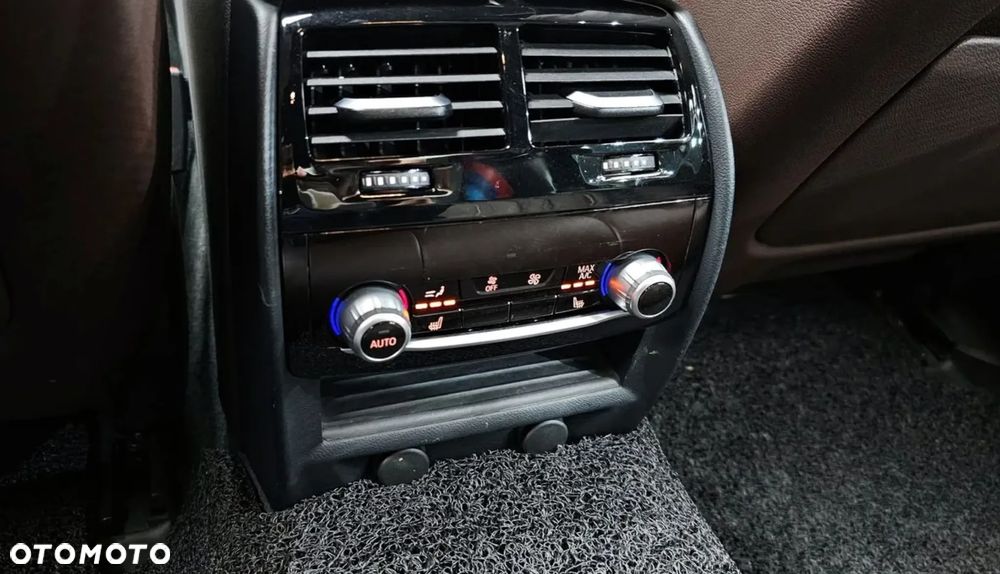 BMW Seria 5 530i GPF M Sport sport - 17