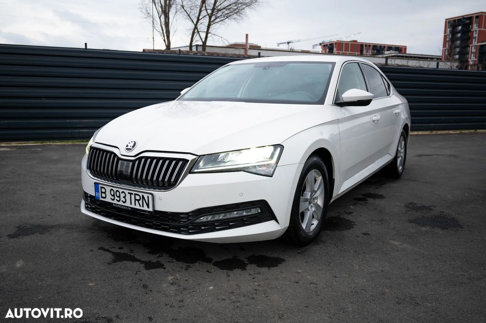 Skoda Superb 1.6 TDI DSG Style - 2