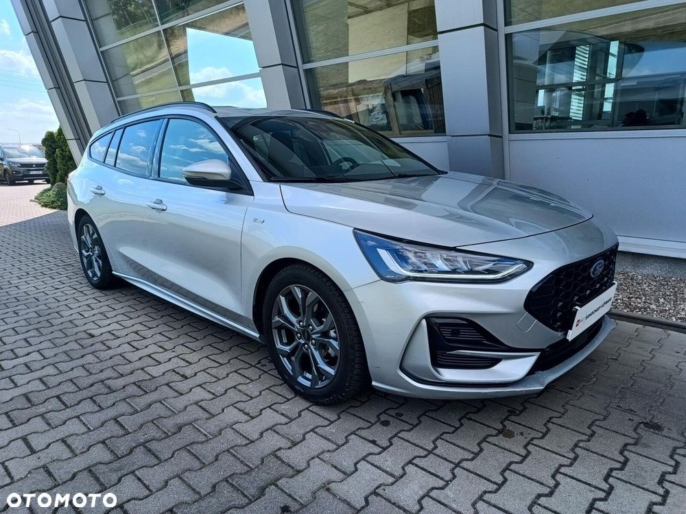 Ford Focus 1.0 EcoBoost mHEV ST-Line X - 5
