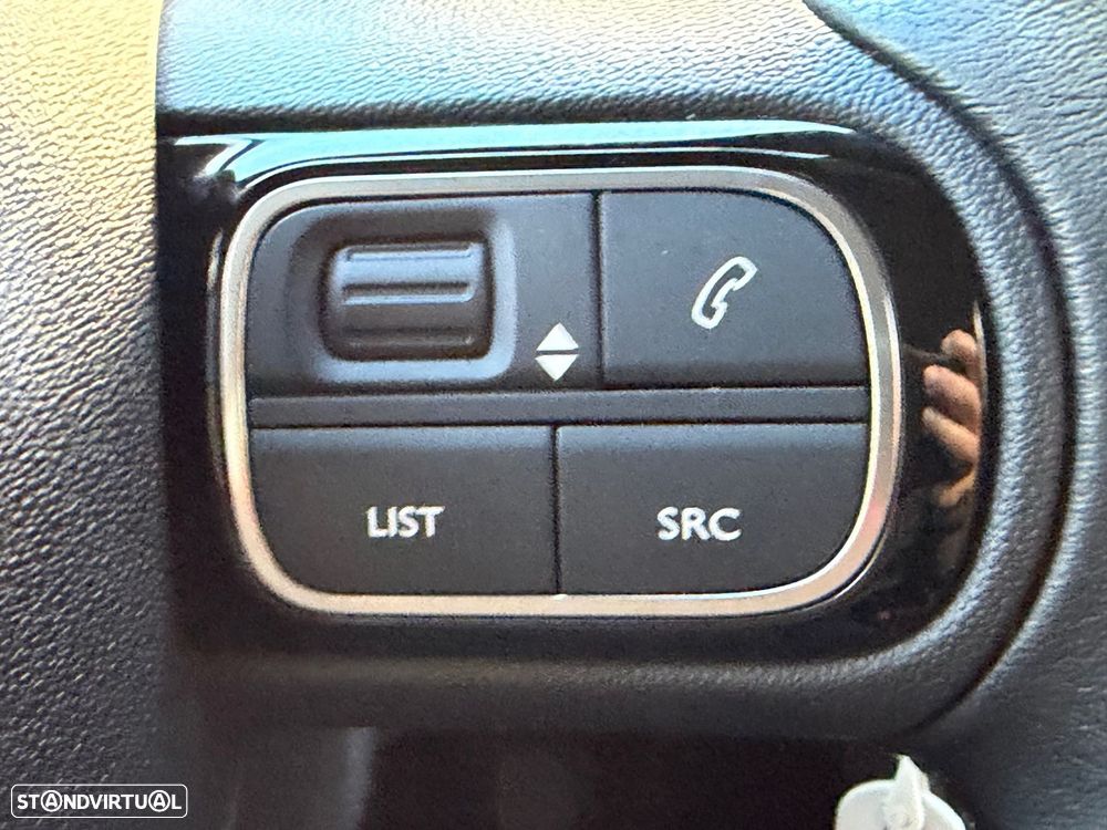 Citroën C3 1.2 PureTech Shine - 22