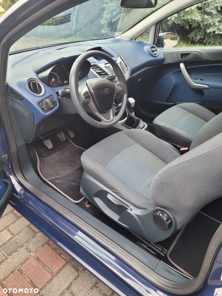 Ford Fiesta 1.25 Ambiente - 13