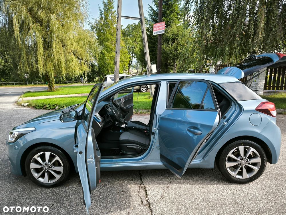 Hyundai i20 1.2 BlueDrive Go - 16