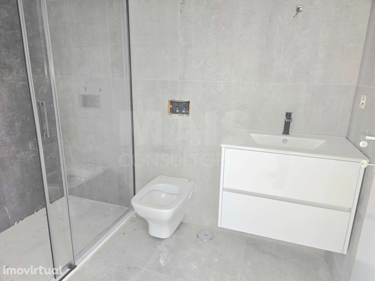 Apartamento T3 | Último Piso | 2 Terraços | Vila Pouquet – Caldas d... - Grande imagem: 2/5