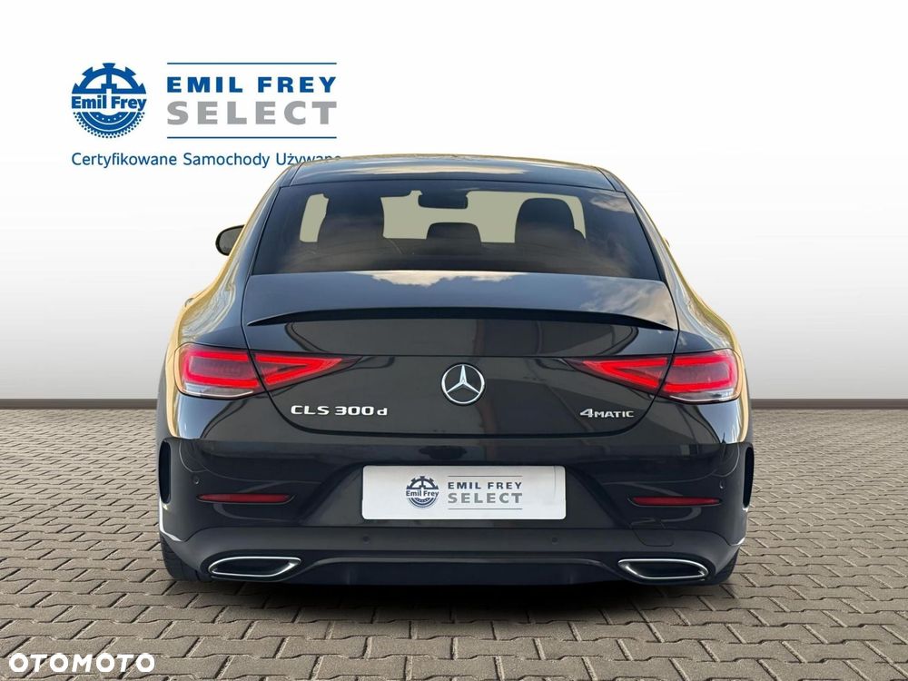 Mercedes-Benz CLS - 5