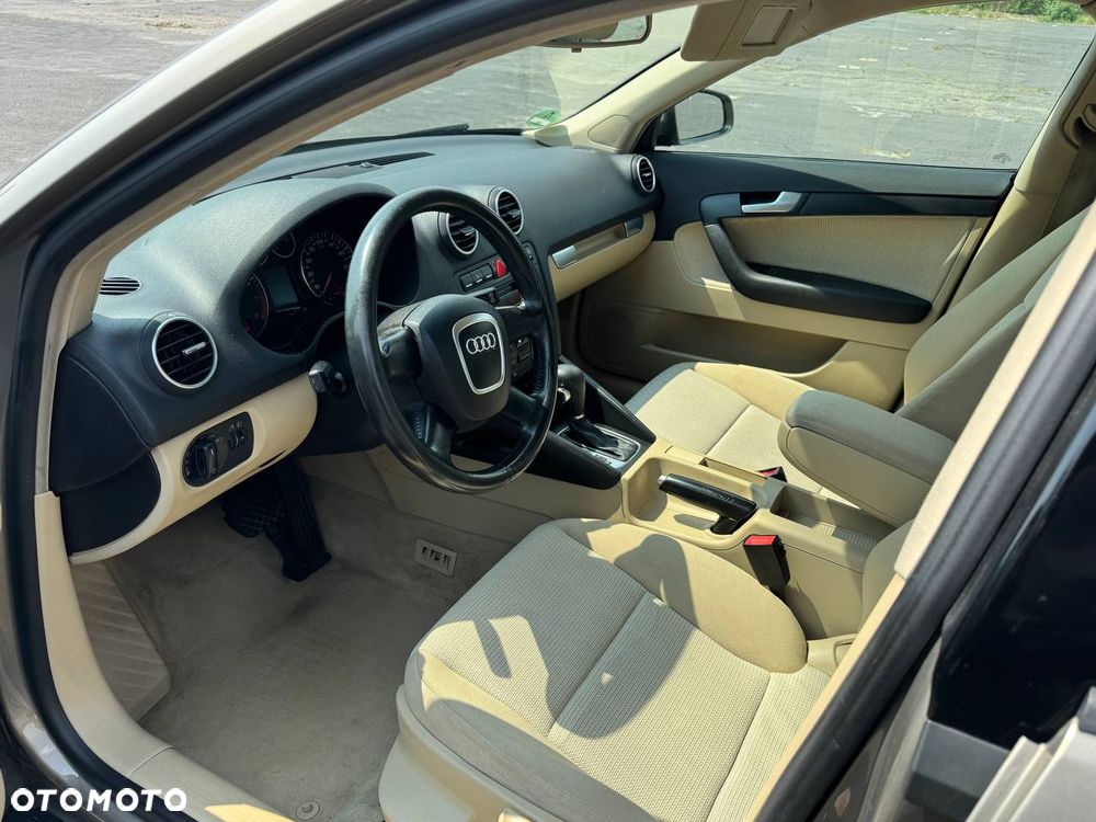 Audi A3 Sportback - 11