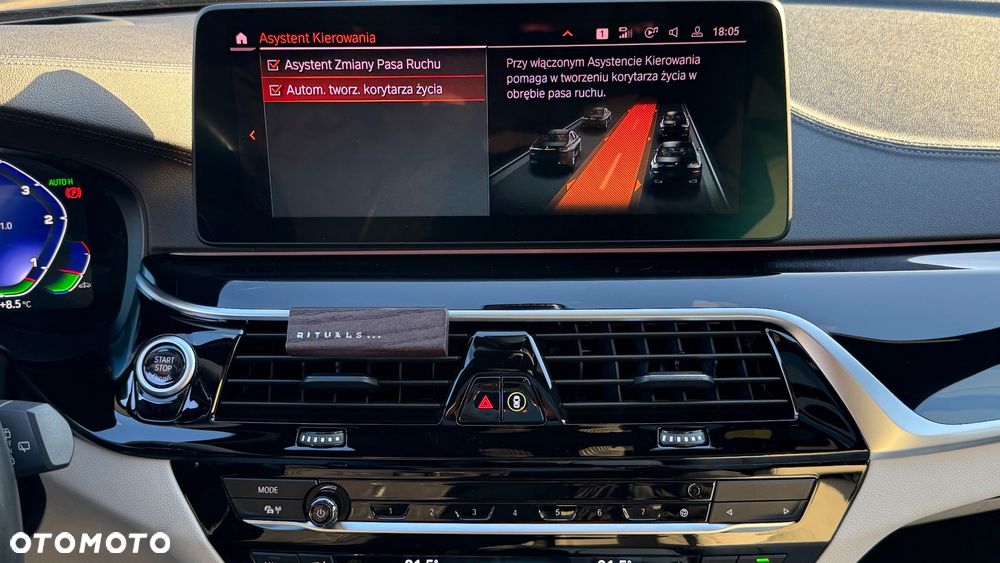 BMW Seria 5 540d xDrive Touring M Sport Edition - 28