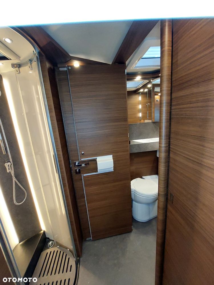 Carthago C-LINE I 4.9 Le L - 25