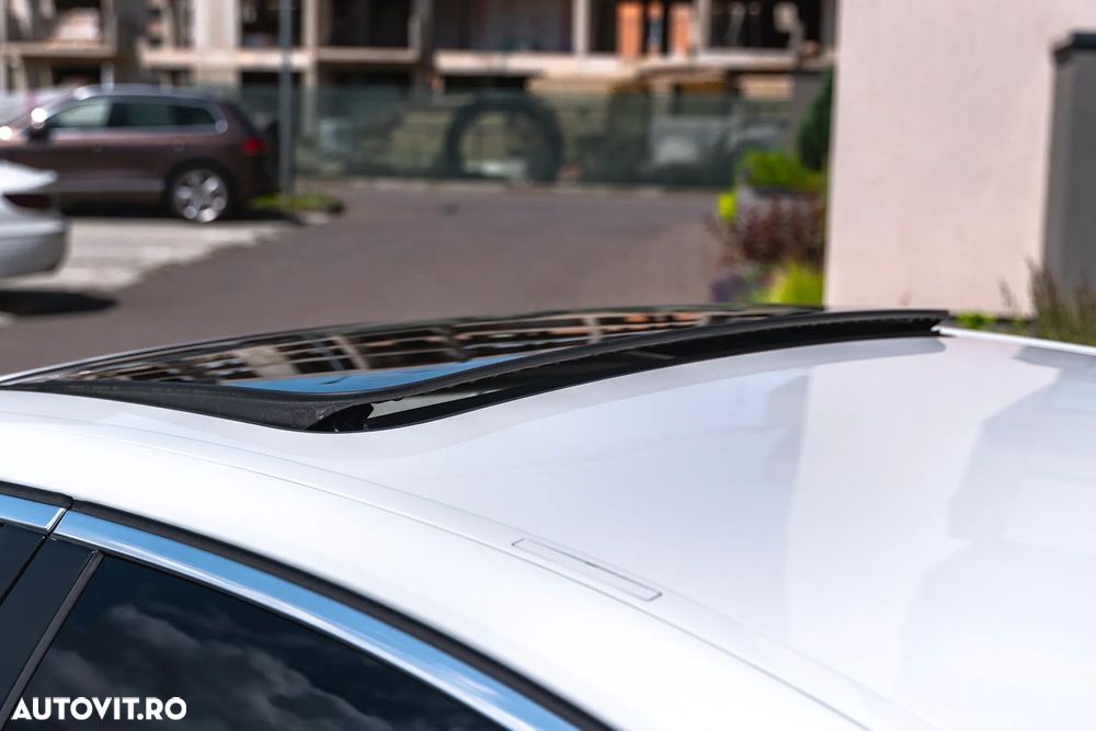 BMW Seria 5 530e xDrive AT PHEV - 5